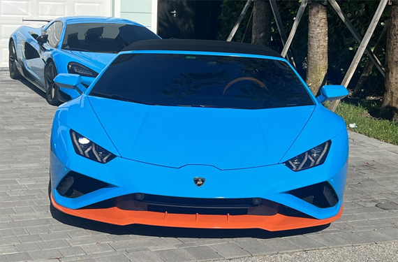 Lamborghini in Wilton Manors